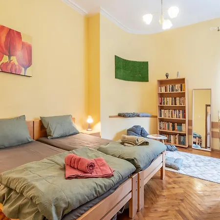 Vintage By Ndk And Vitosha Blvd With Free Secured Parking Apartment Sofia